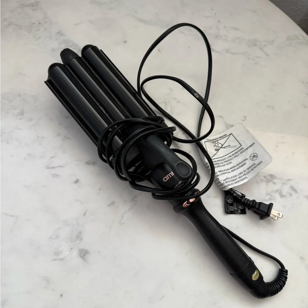 AMIKA High Tide Deep Waver Styling Tool